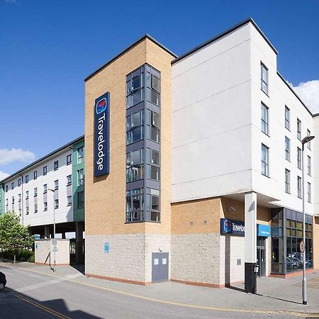 Travelodge Hatfield Central Exterior photo