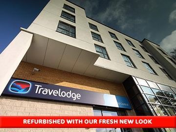 Travelodge Hatfield Central Exterior photo